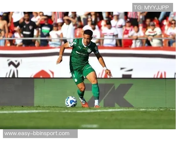 罗克重返巴甲后状态回暖33场16球身价暴涨1500万 罗克重返巴甲后状态回暖33场16球身价暴涨1500万